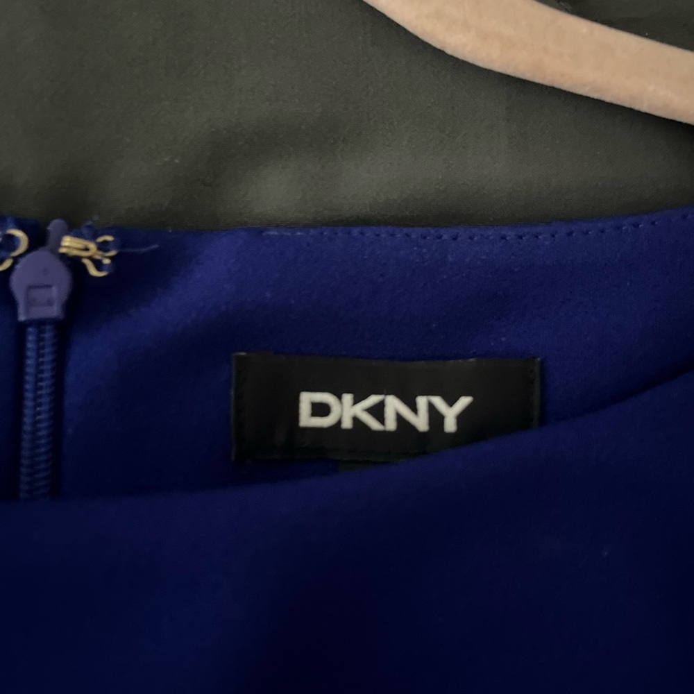 DKNY Blue Sheath Dress with Cuffed 3/4 Sleeves - Picture 4 of 4